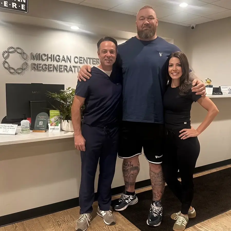 Hafþór Björnsson, “The Mountain,” with the MCRM team at the clinic’s front desk
